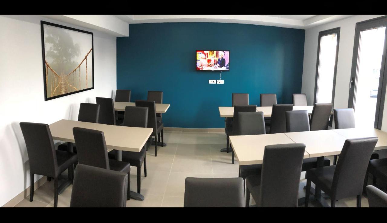 Hotel Akena Aeroport Charles De Gaulle - Saint Witz Zewnętrze zdjęcie